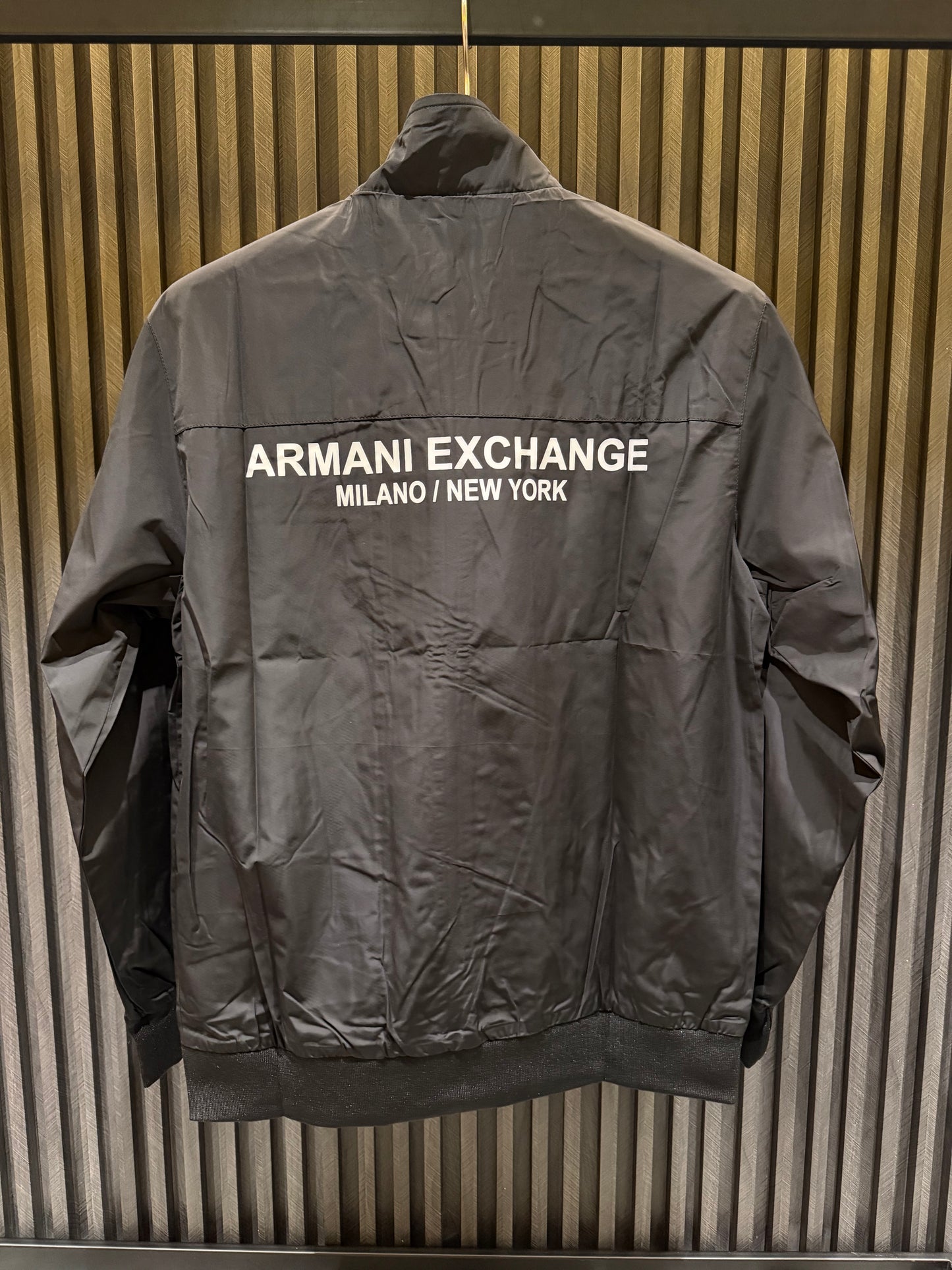ARMANI UPPER