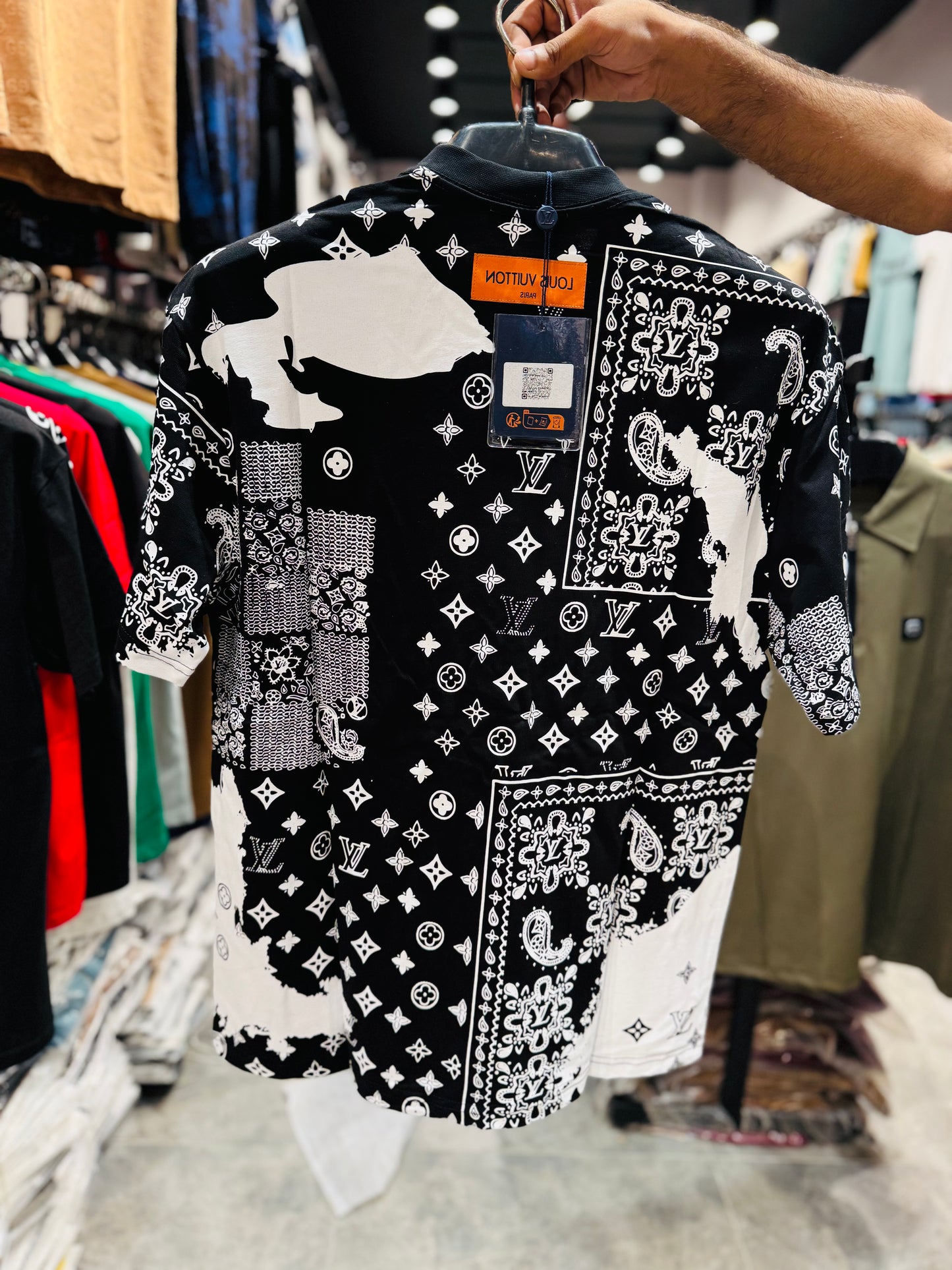 LV TURKEY TSHIRT