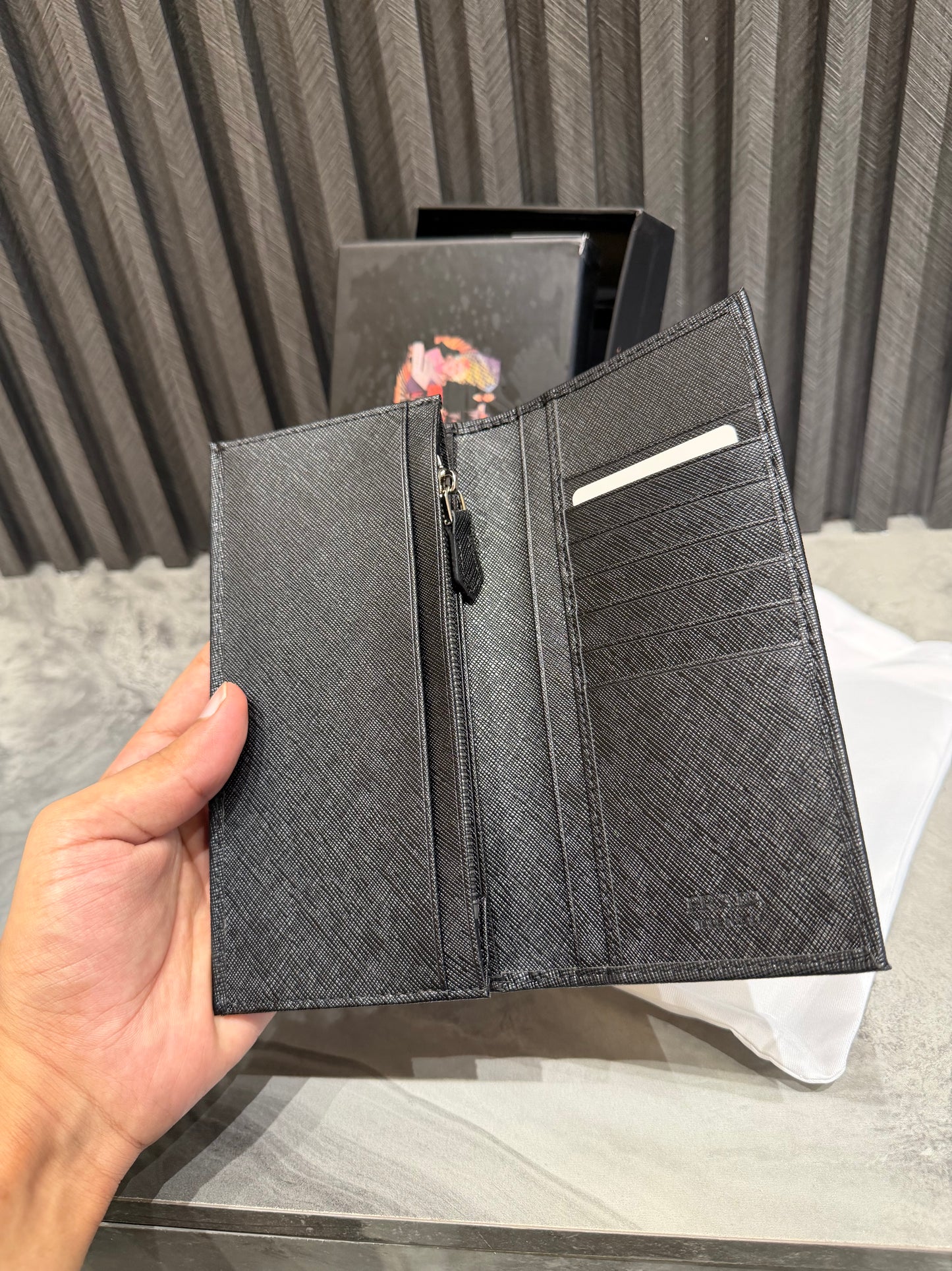 PRADA LONG WALLET 1.1 GRADE