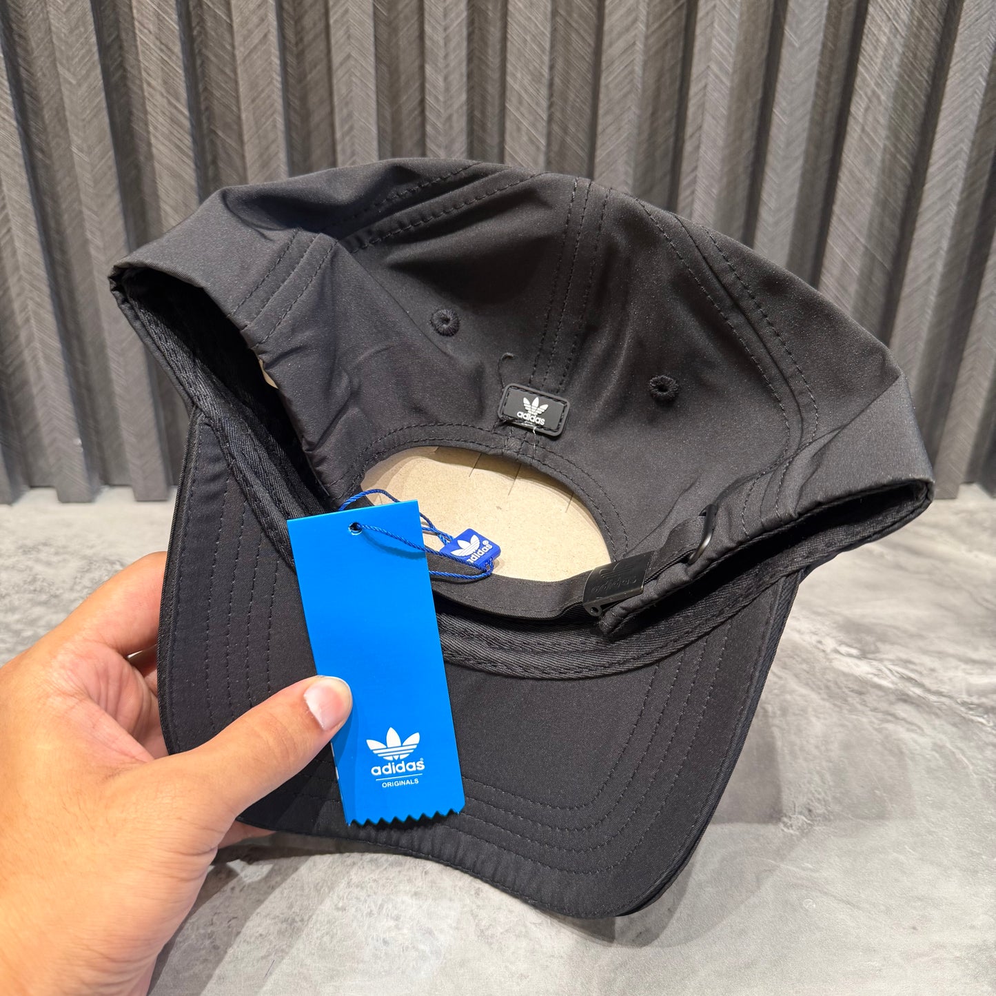 ADIDAS CAP