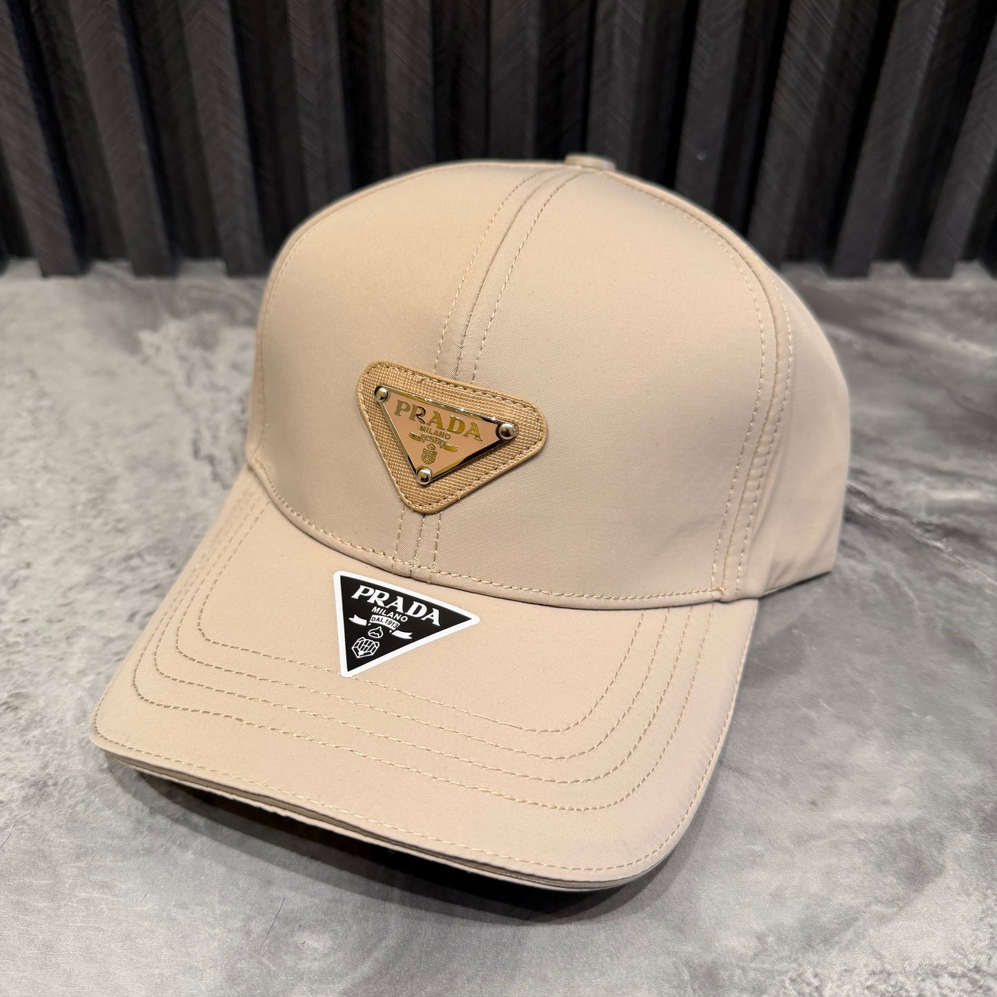 PRADA CAP