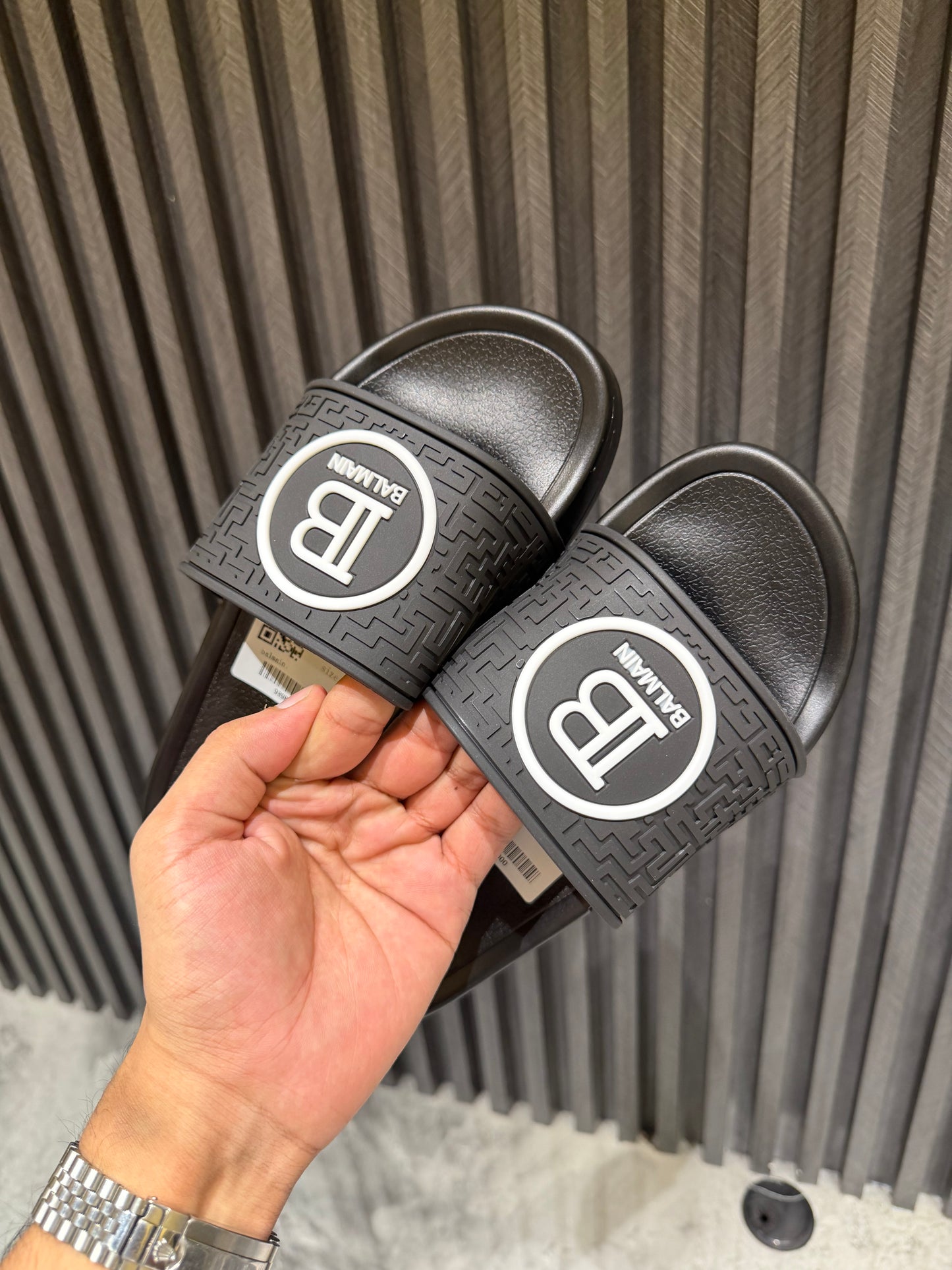 BALMAIN SLIPPER