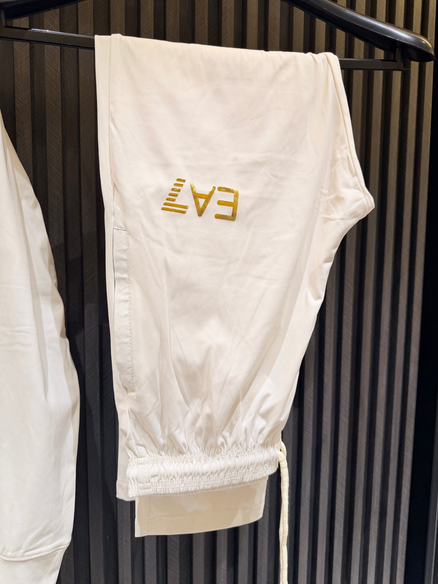 EA7 TRACKSUIT