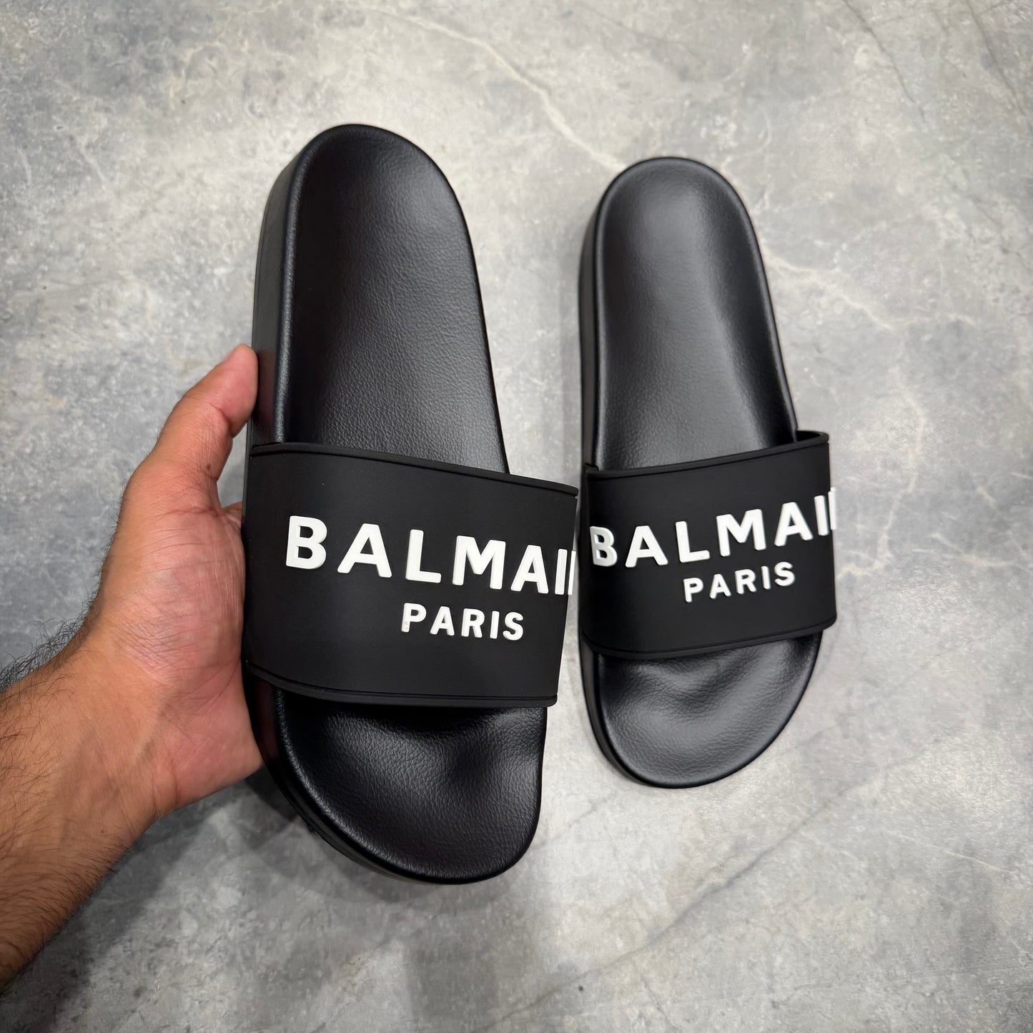 BALMAIN SLIPPER