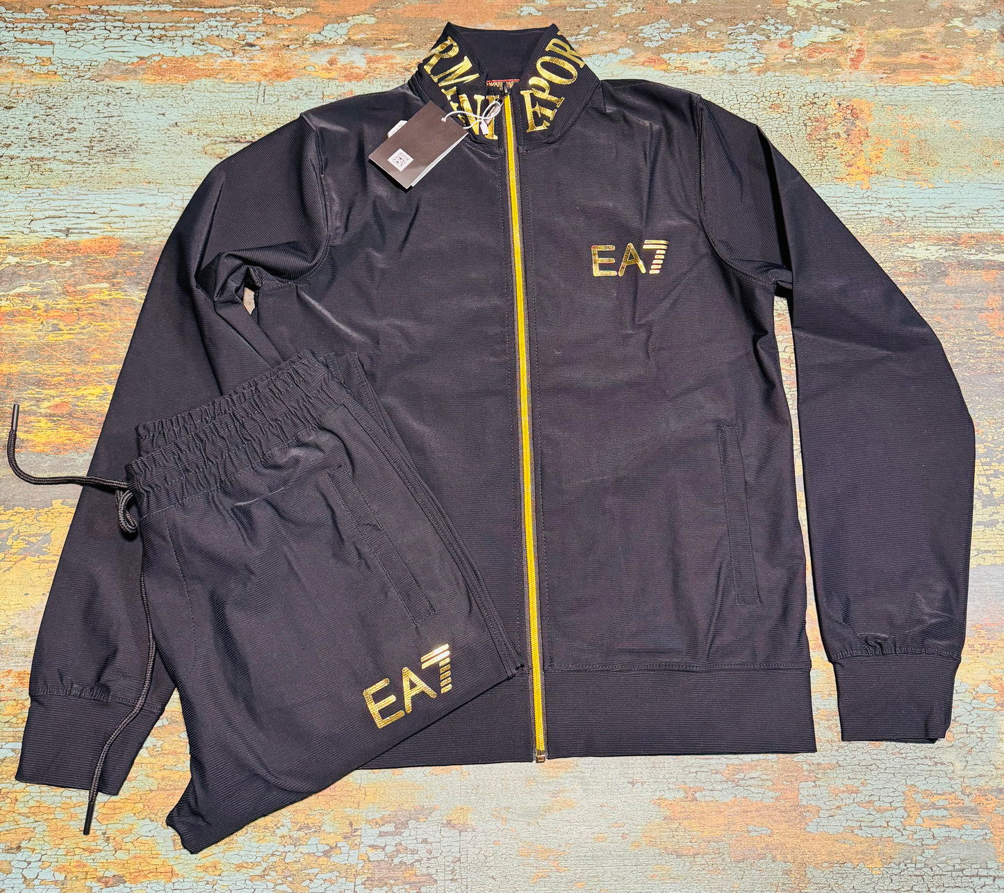 EA7 TRACKSUIT