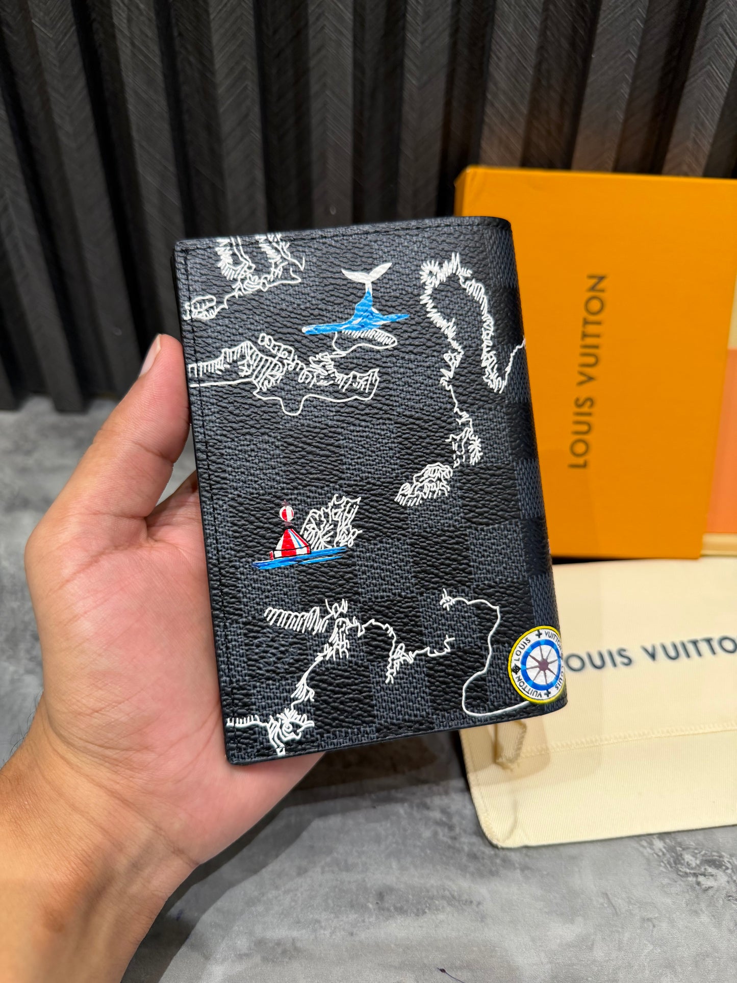 LV WALLET 1.1 GRADE