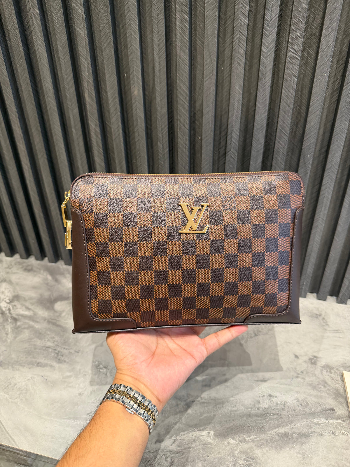 LV BAG