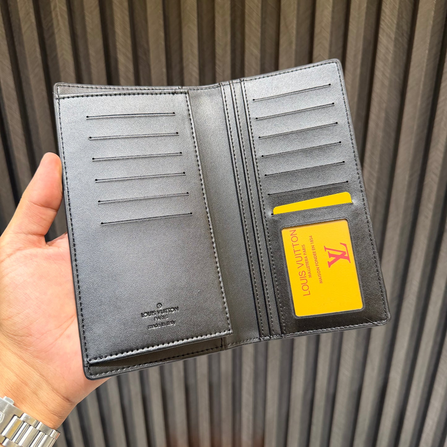 LV LONG WALLET