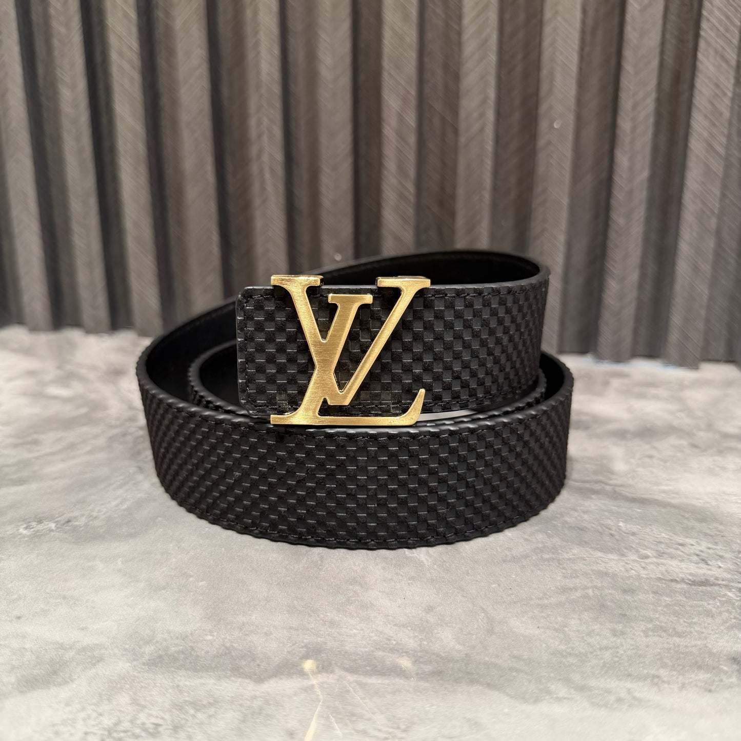 LV BELT