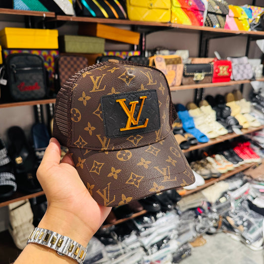 LV CAP