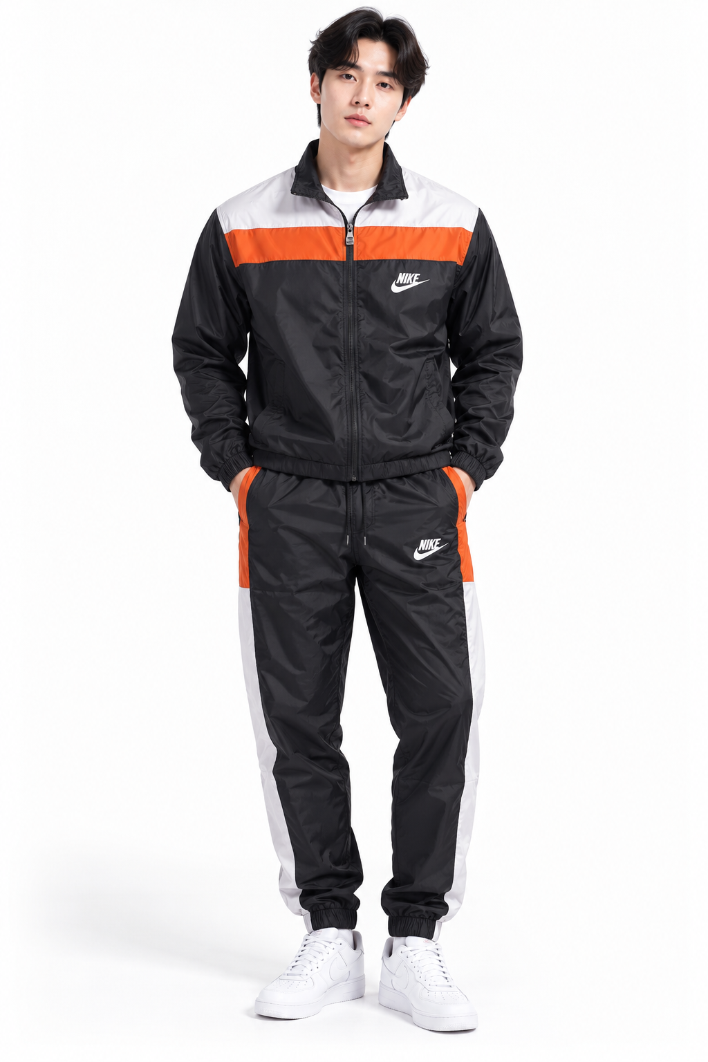 NIKE TRACKSUIT