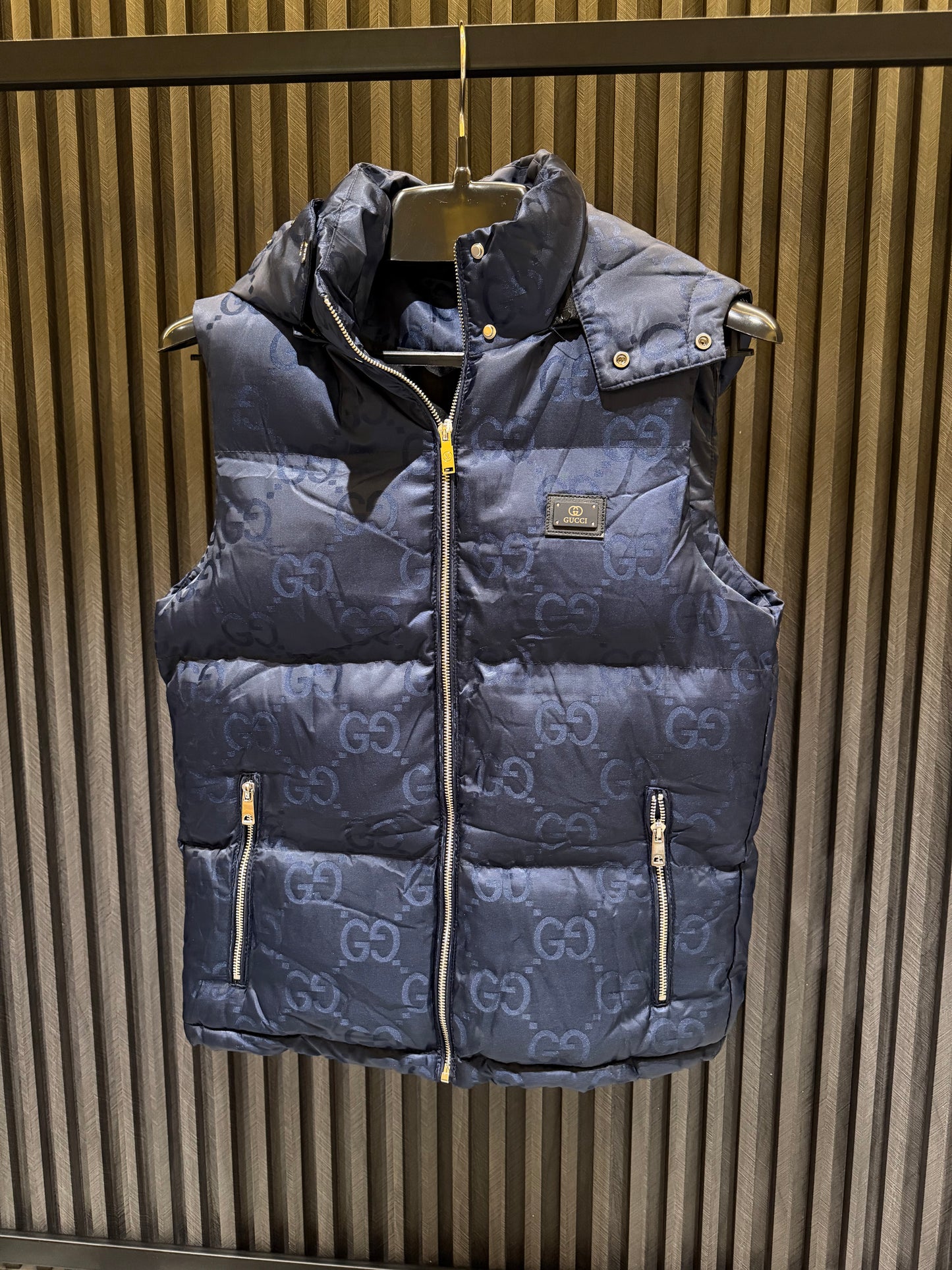 GUCCI SLEEVLESS