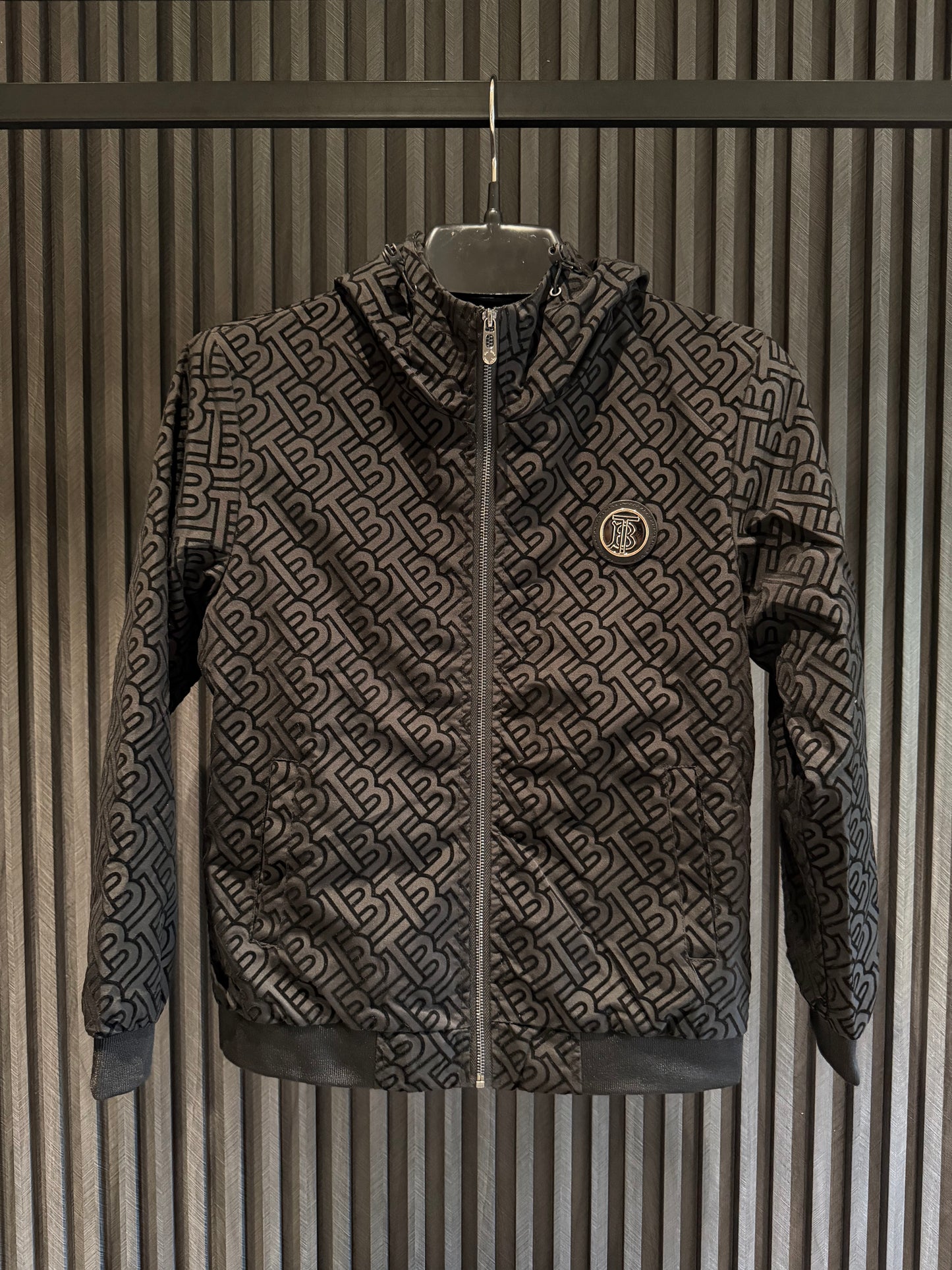 BURBERRY JACKET