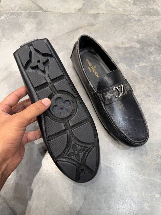 LV SHOES