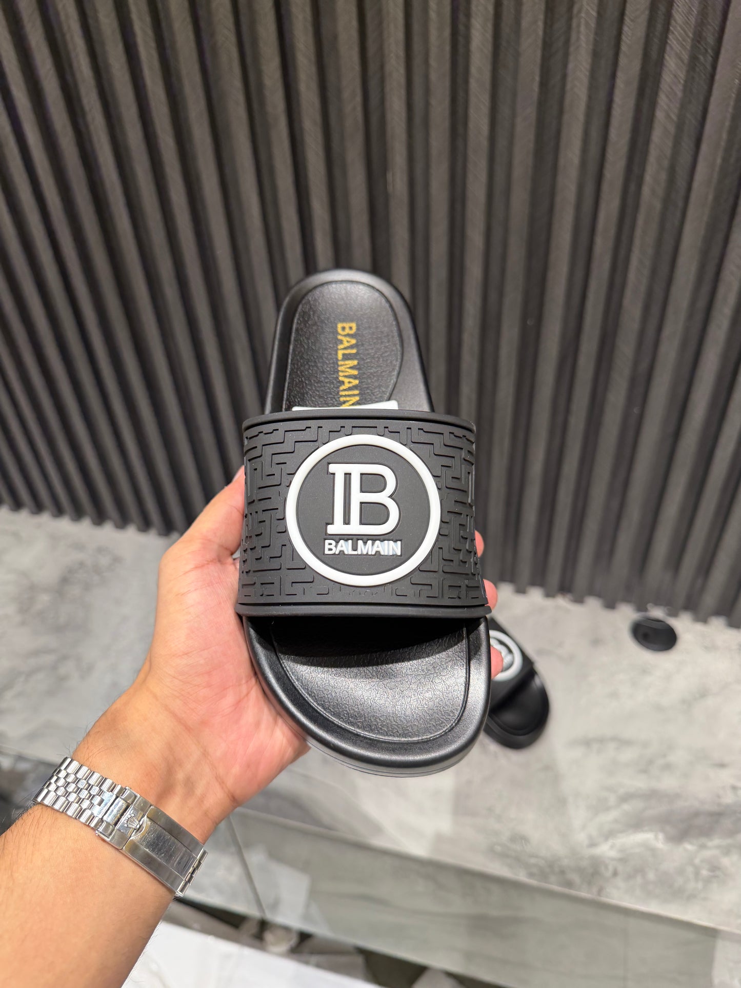 BALMAIN SLIPPER