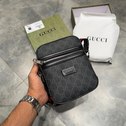 GUCCI CHEST BAG