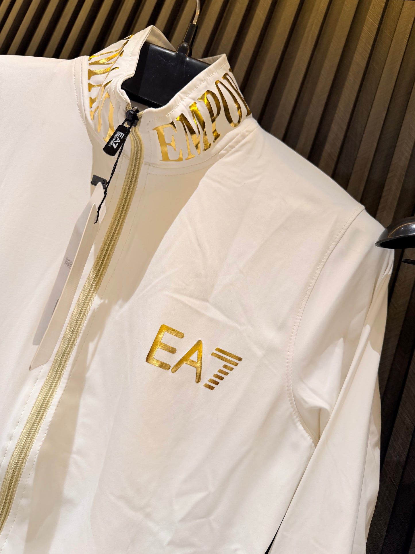 EA7 TRACKSUIT