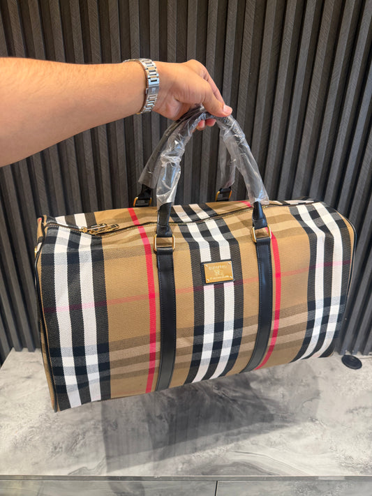 BURBERRY LUGGAGE BAG