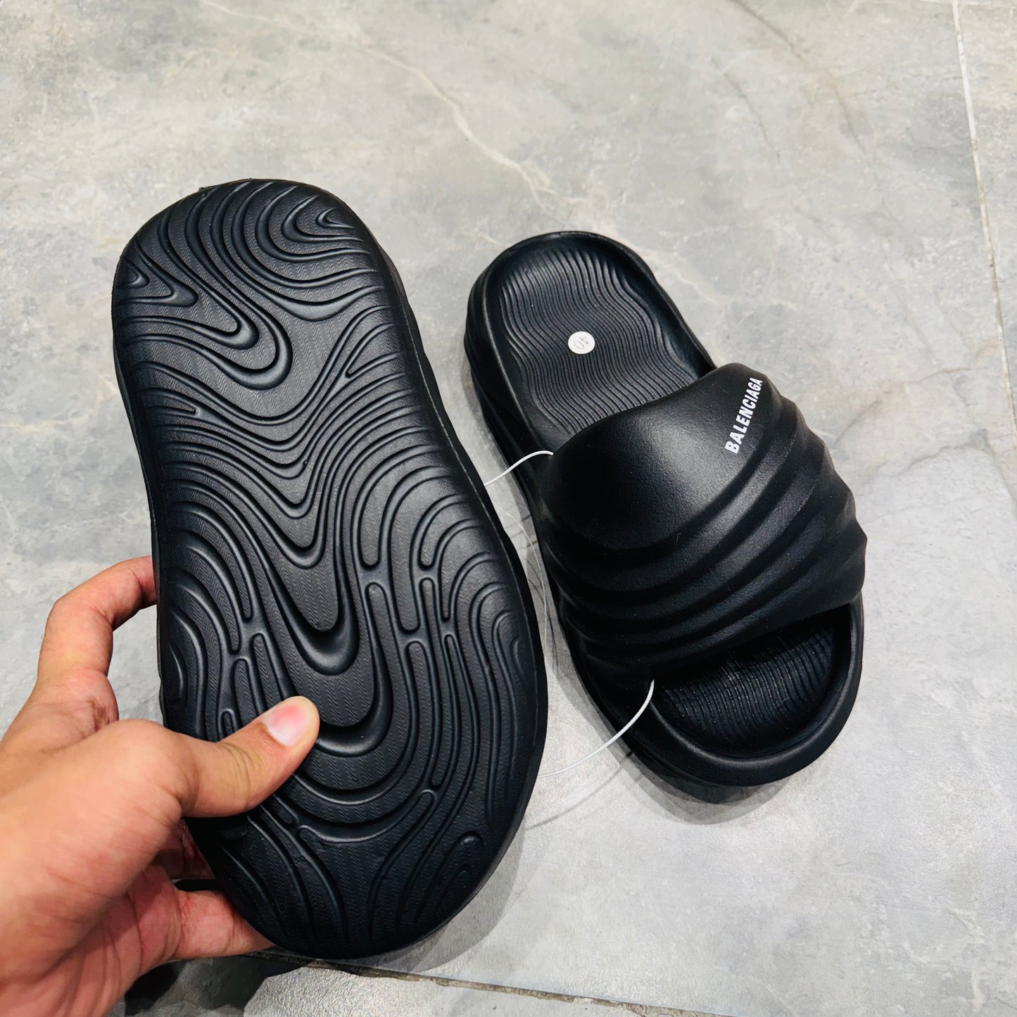 BALENCIAGA SLIPPER