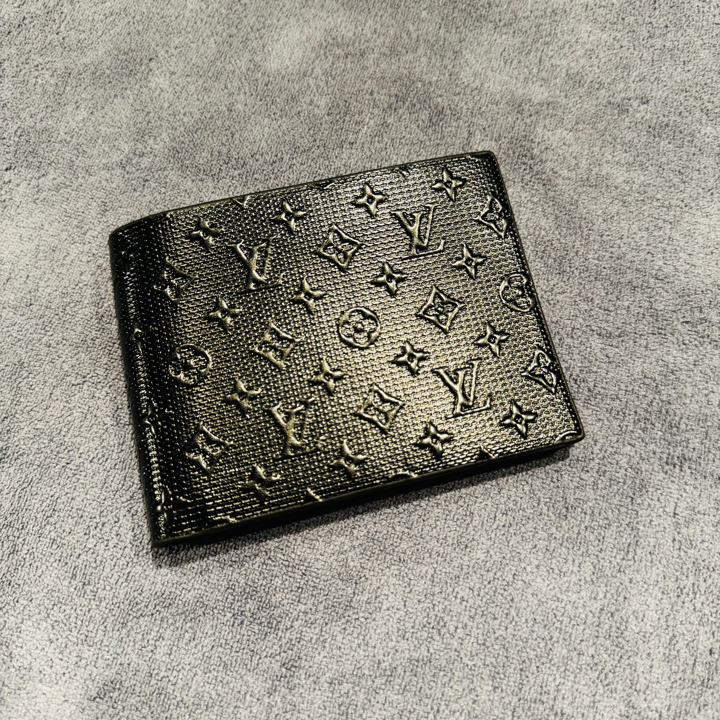 LV WALLET