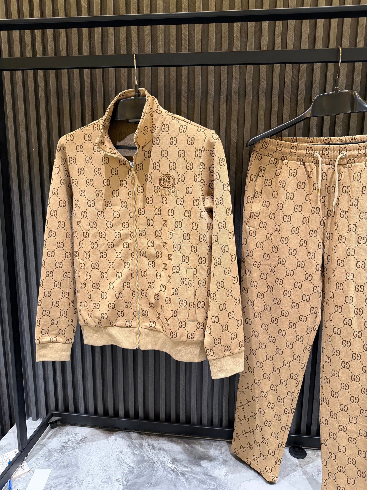GUCCI HIGH GRADE TRACKSUIT