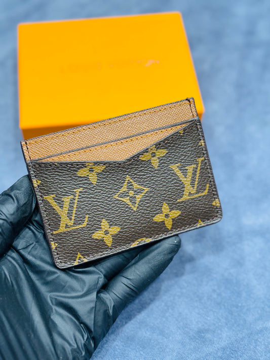 LV WALLET