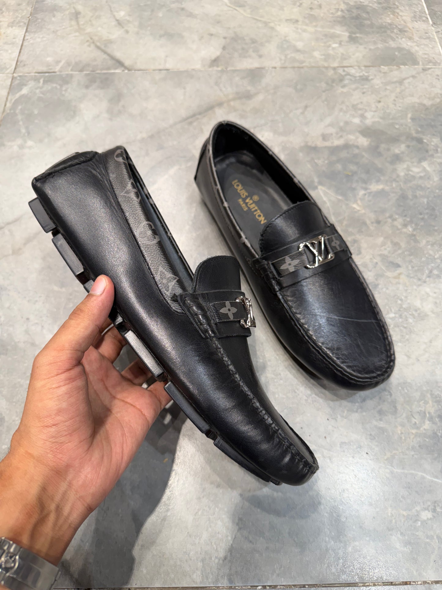 LV SHOES