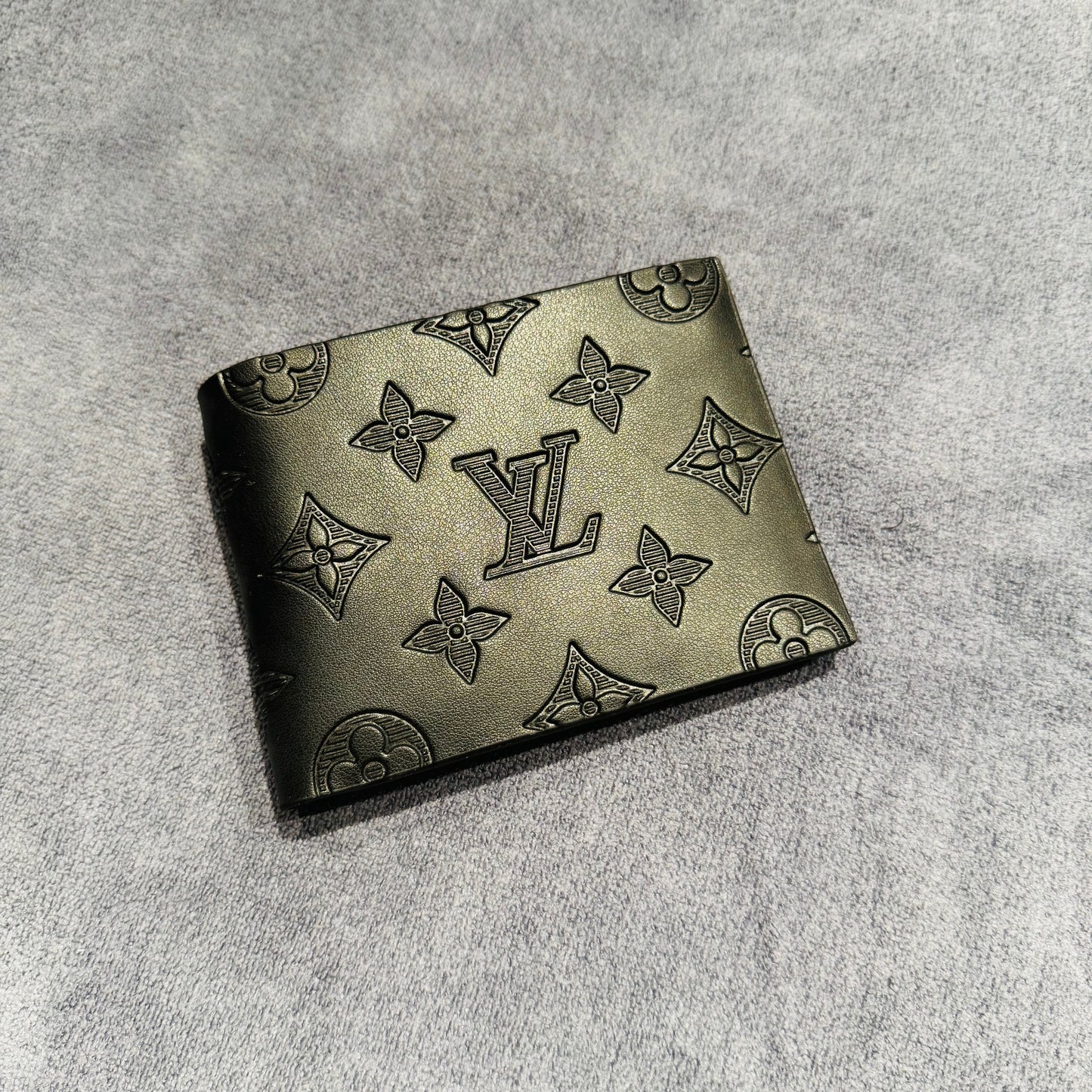 LV WALLET