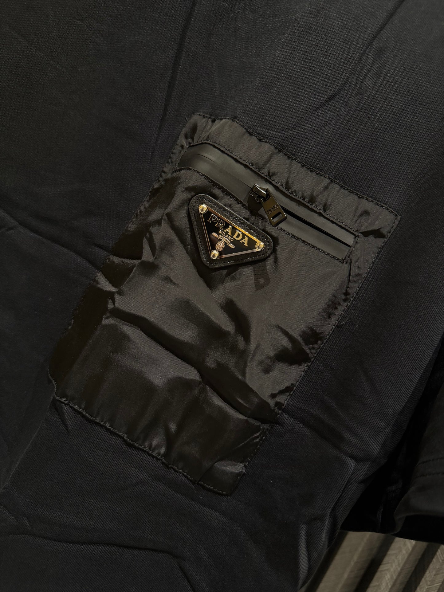 PRADA HIGH GRADE OVER SIZED