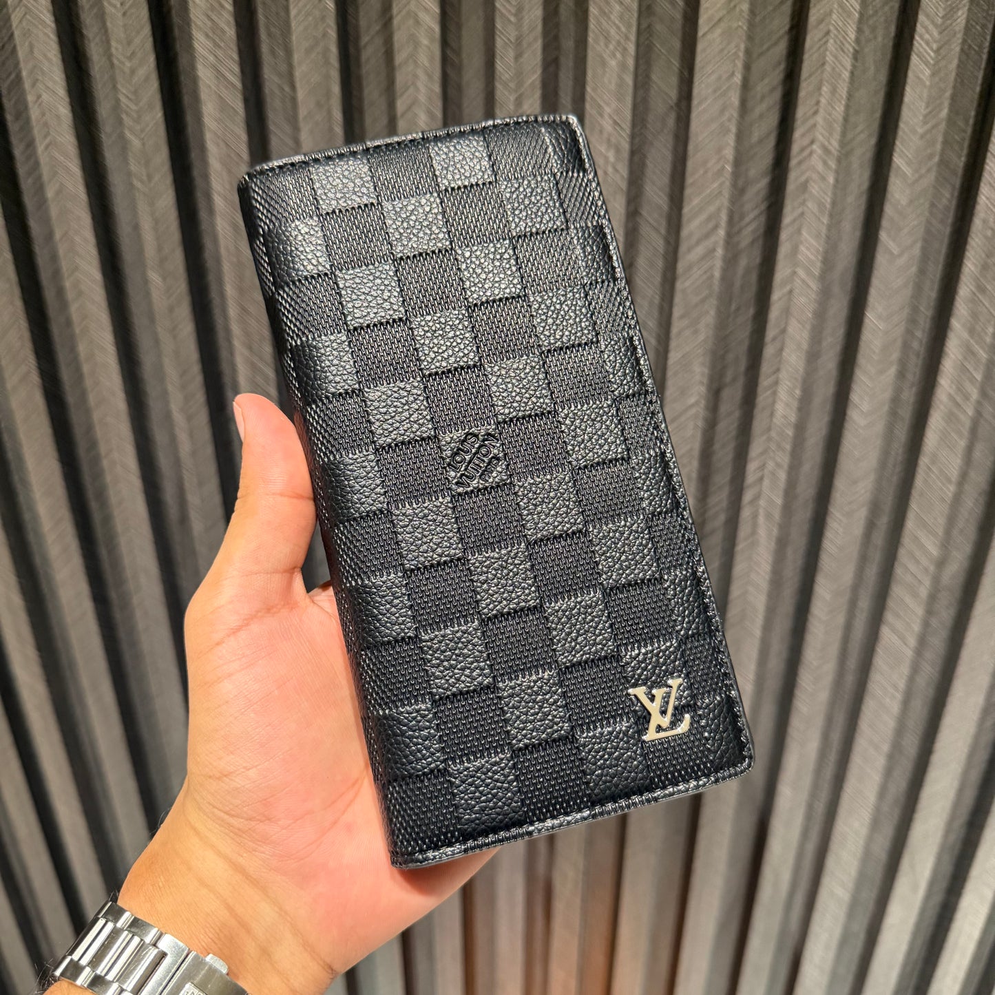 LV LONG WALLET
