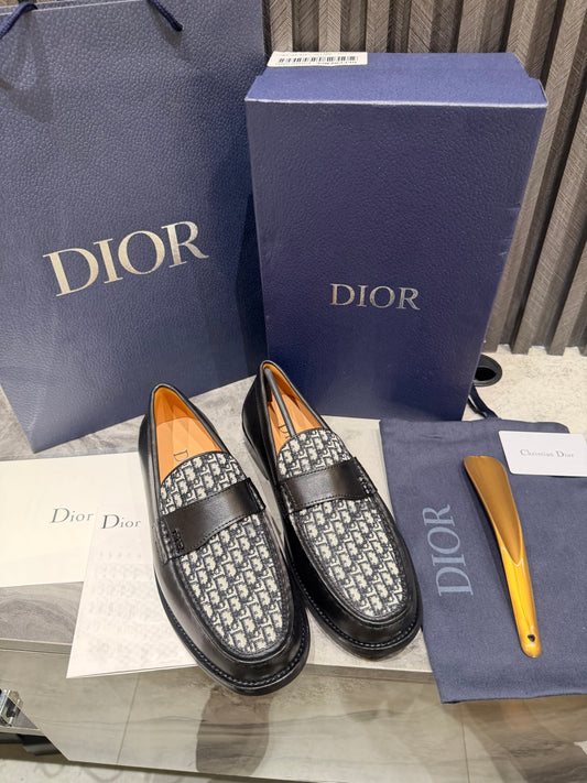 DIOR HIGH GRADE SHOES
