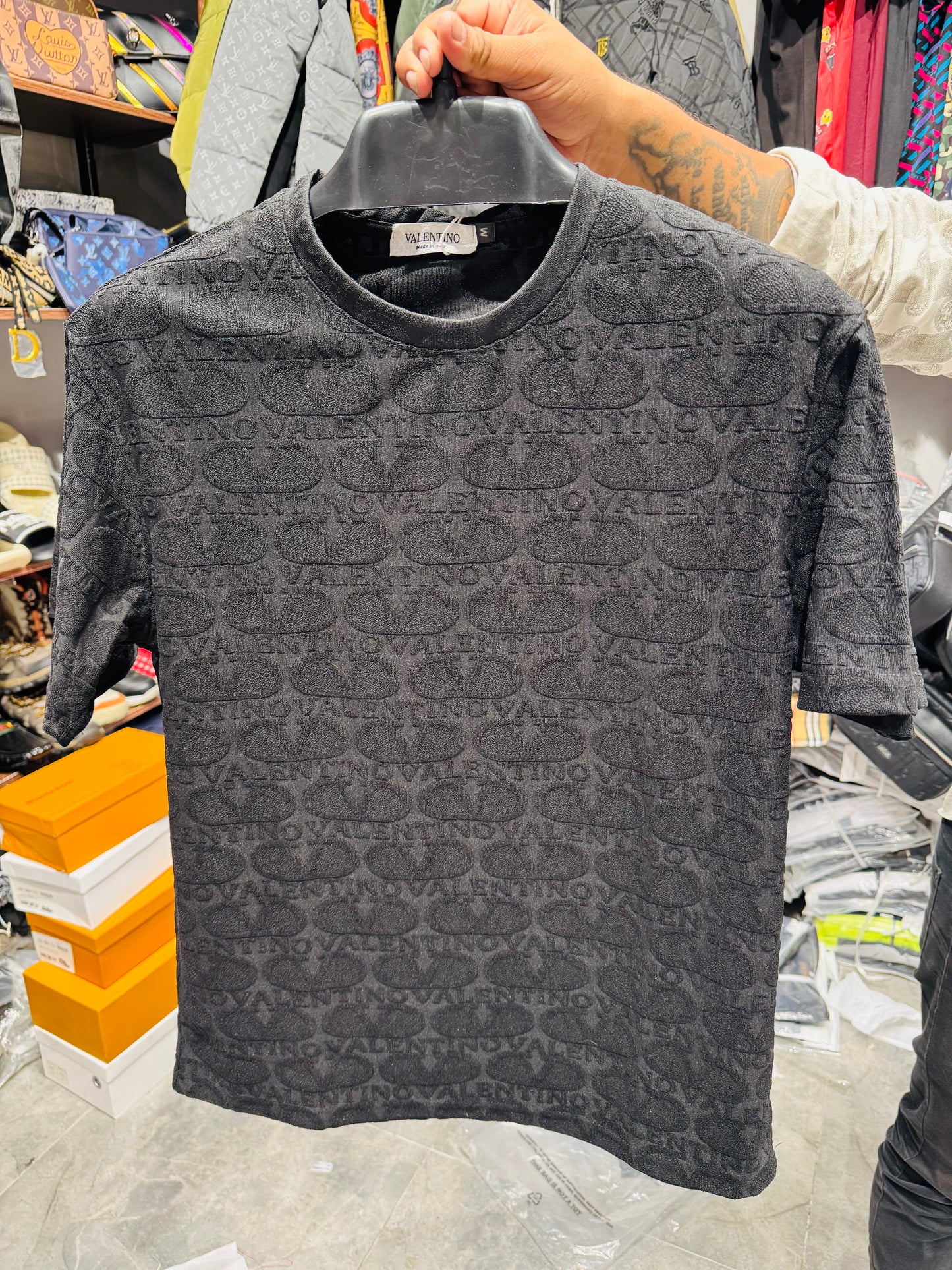 VALENTINO IMPORTED TSHIRT