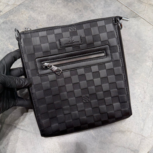 LV SIDE BAG