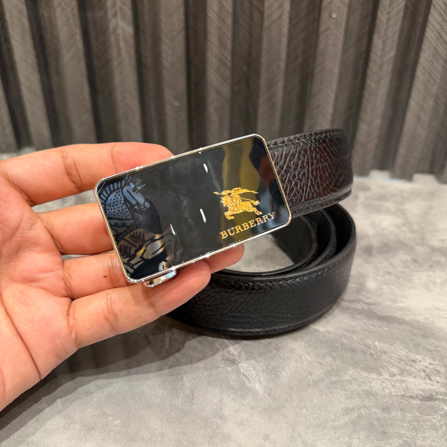 BURBERRY BELT