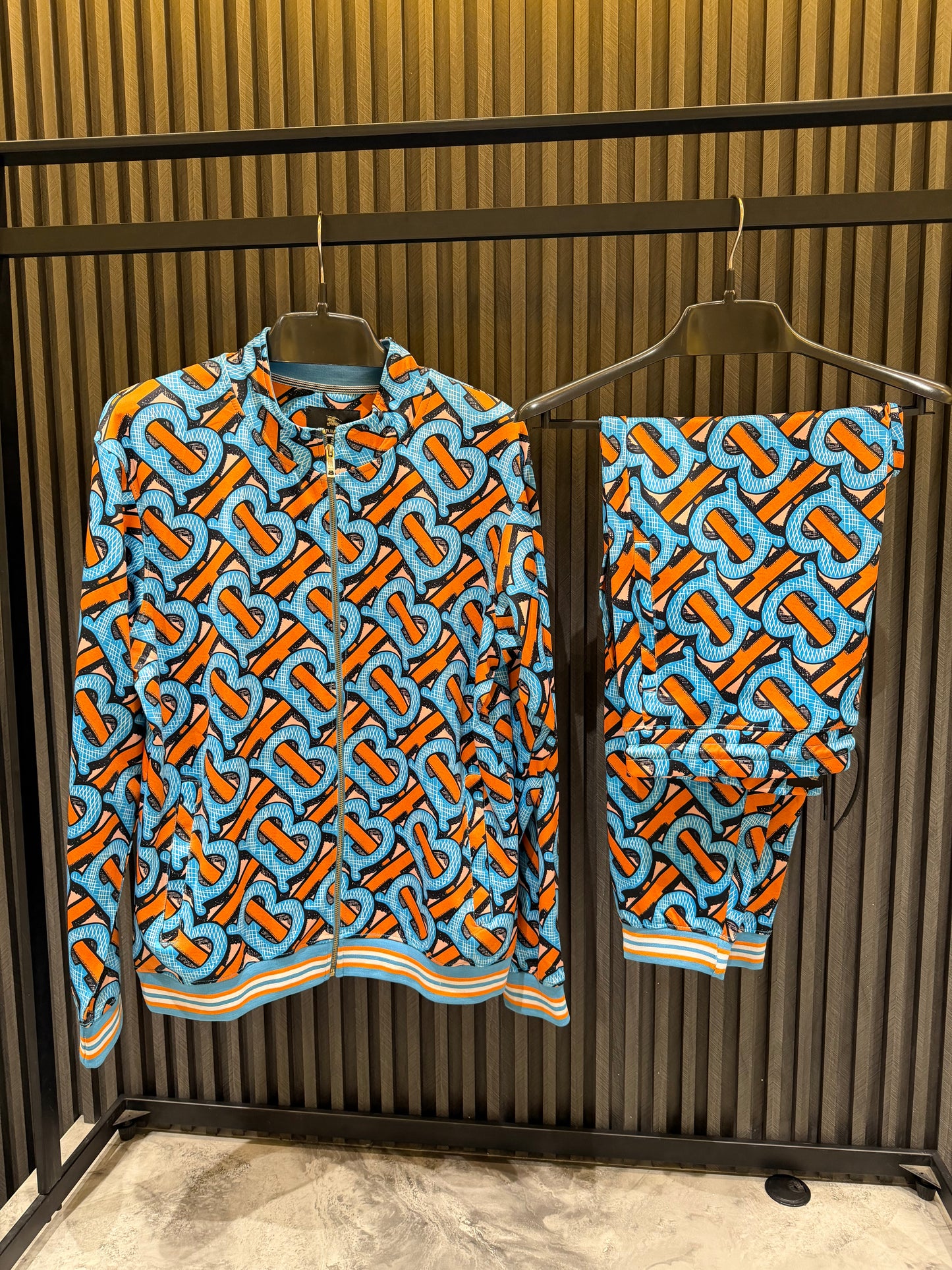 BURBERRY TRACKSUIT