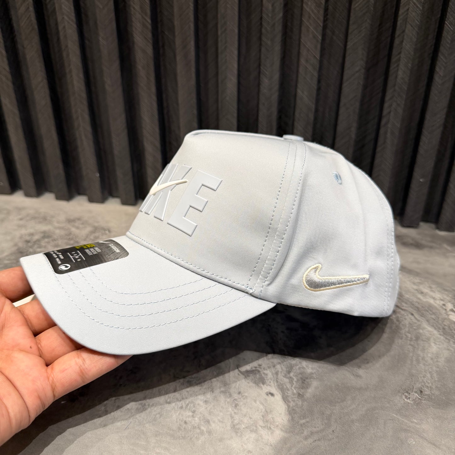 NIKE CAP