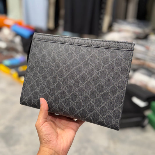 GUCCI MESSENGER BAG
