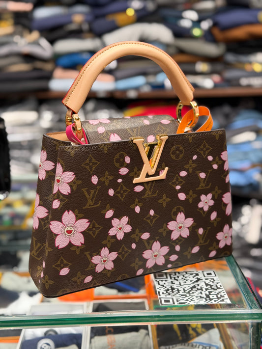 LV LADIES BAG