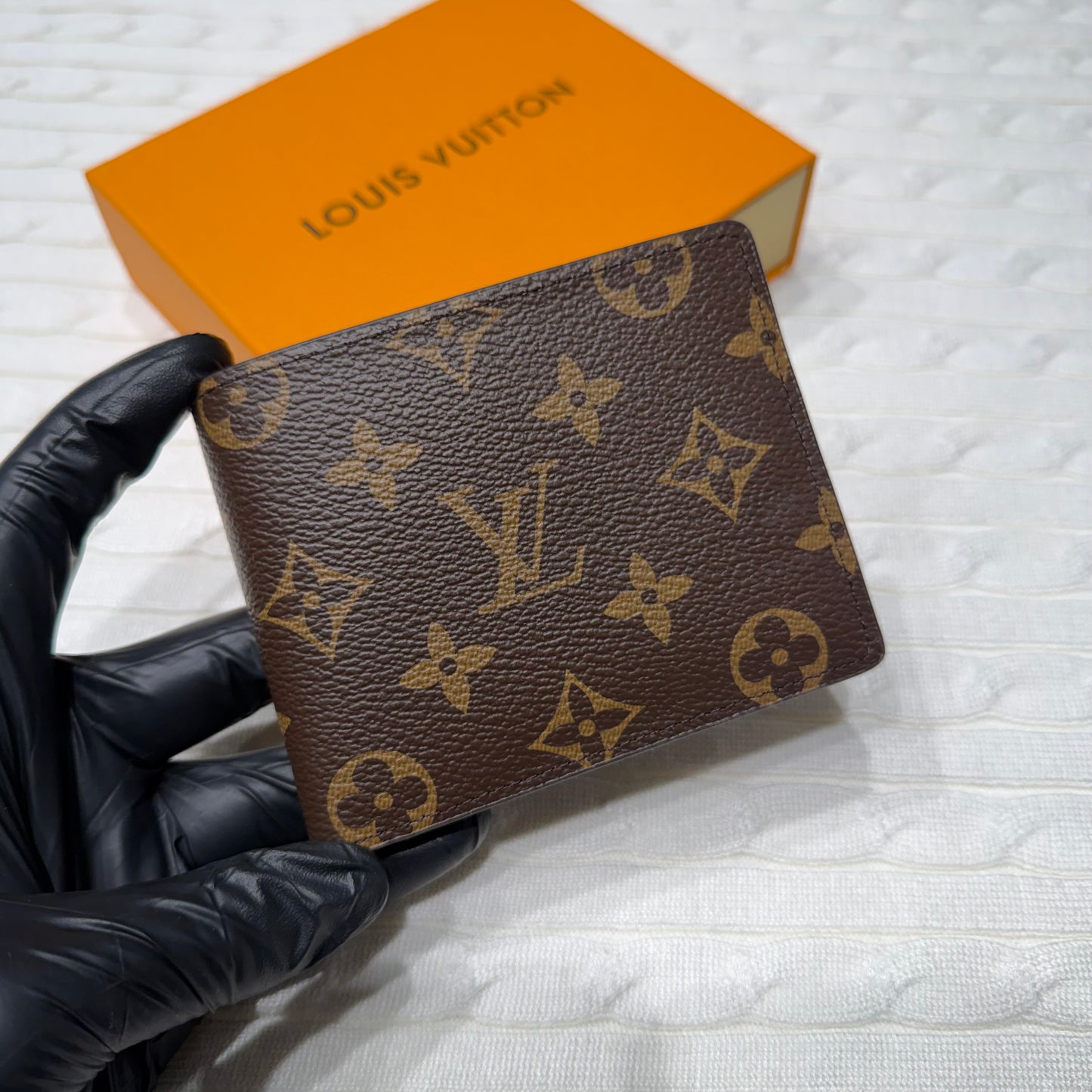 LV WALLET HIGH