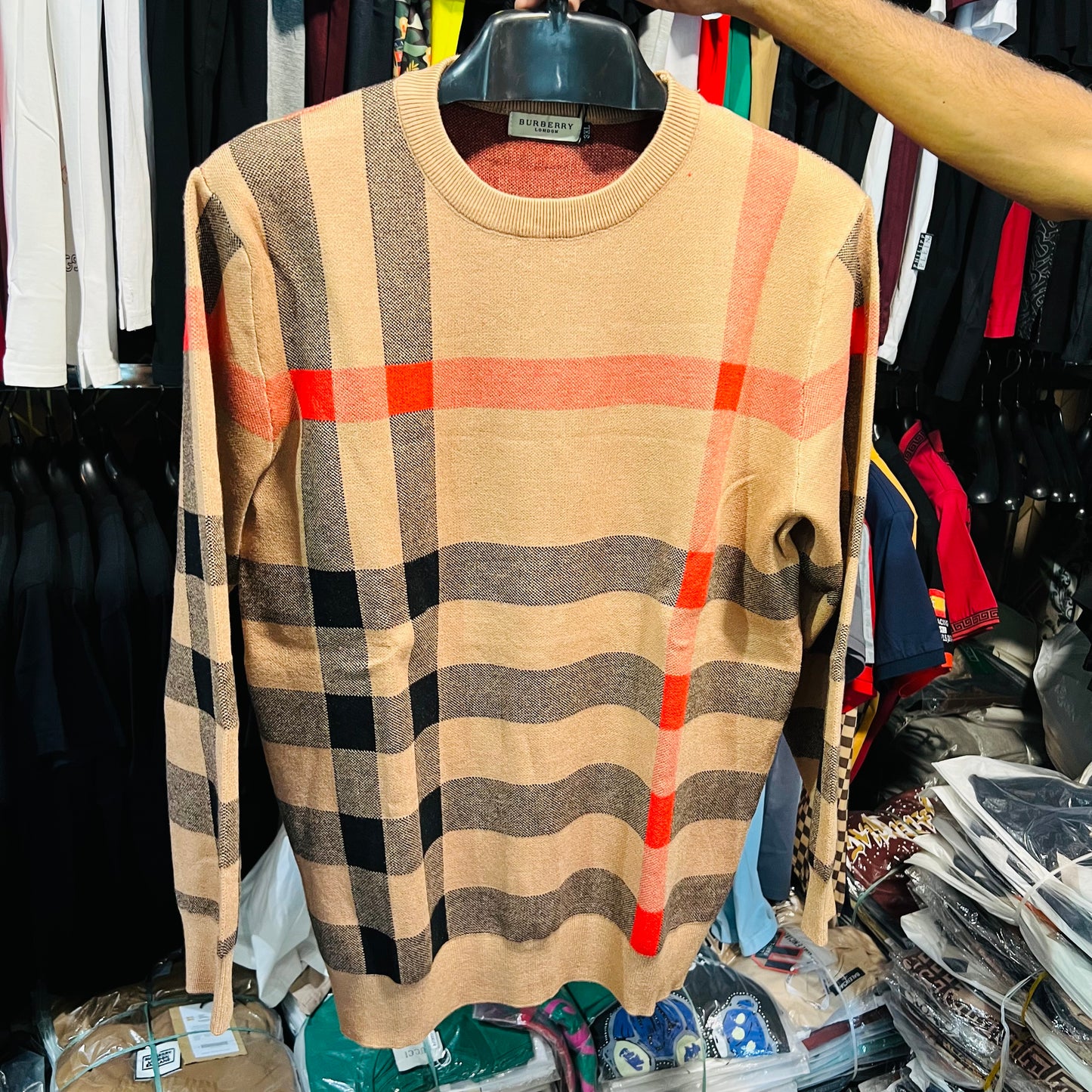 BURBERRY SWEATER