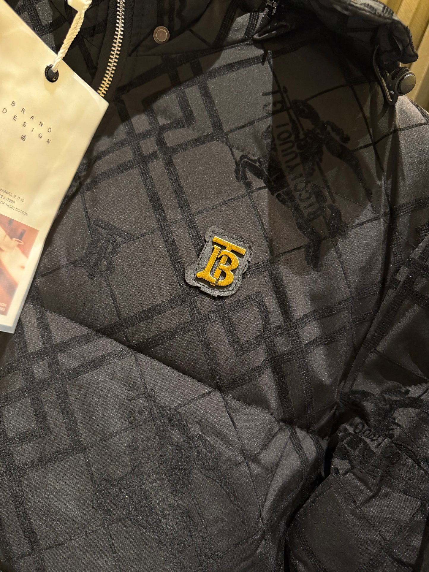 BURBERRY JACKET