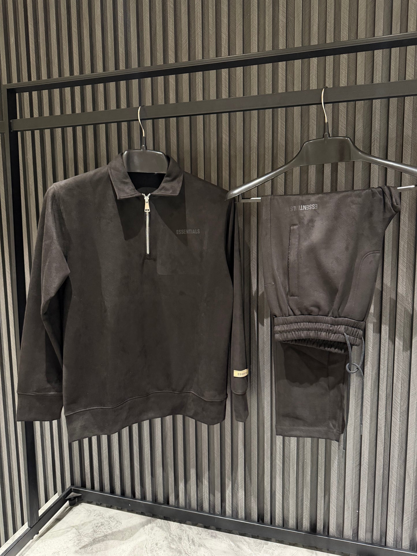 ESSENTIALS TRACKSUIT