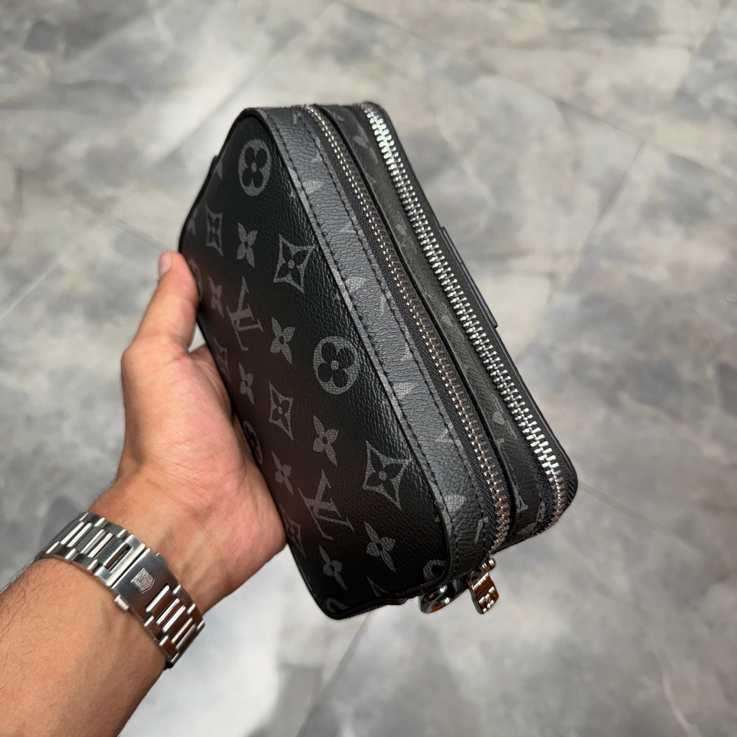LV SIDE BAG