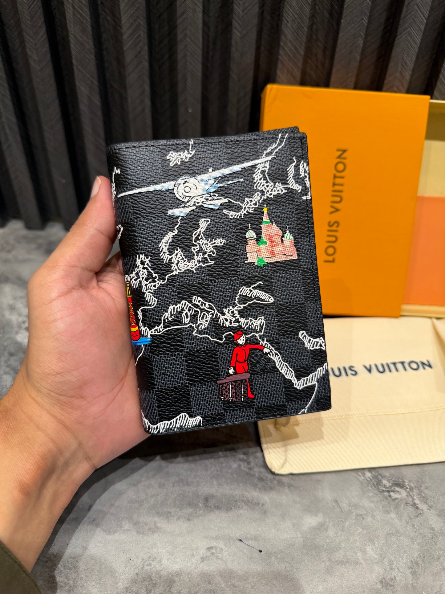 LV WALLET 1.1 GRADE