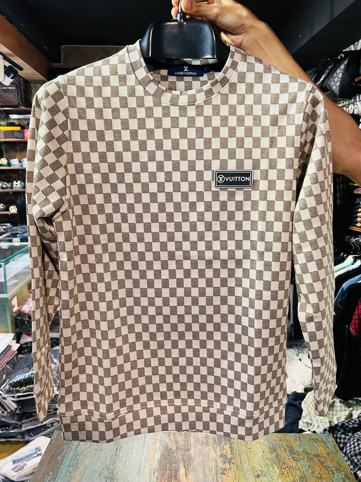 LV SWEATSHIRT