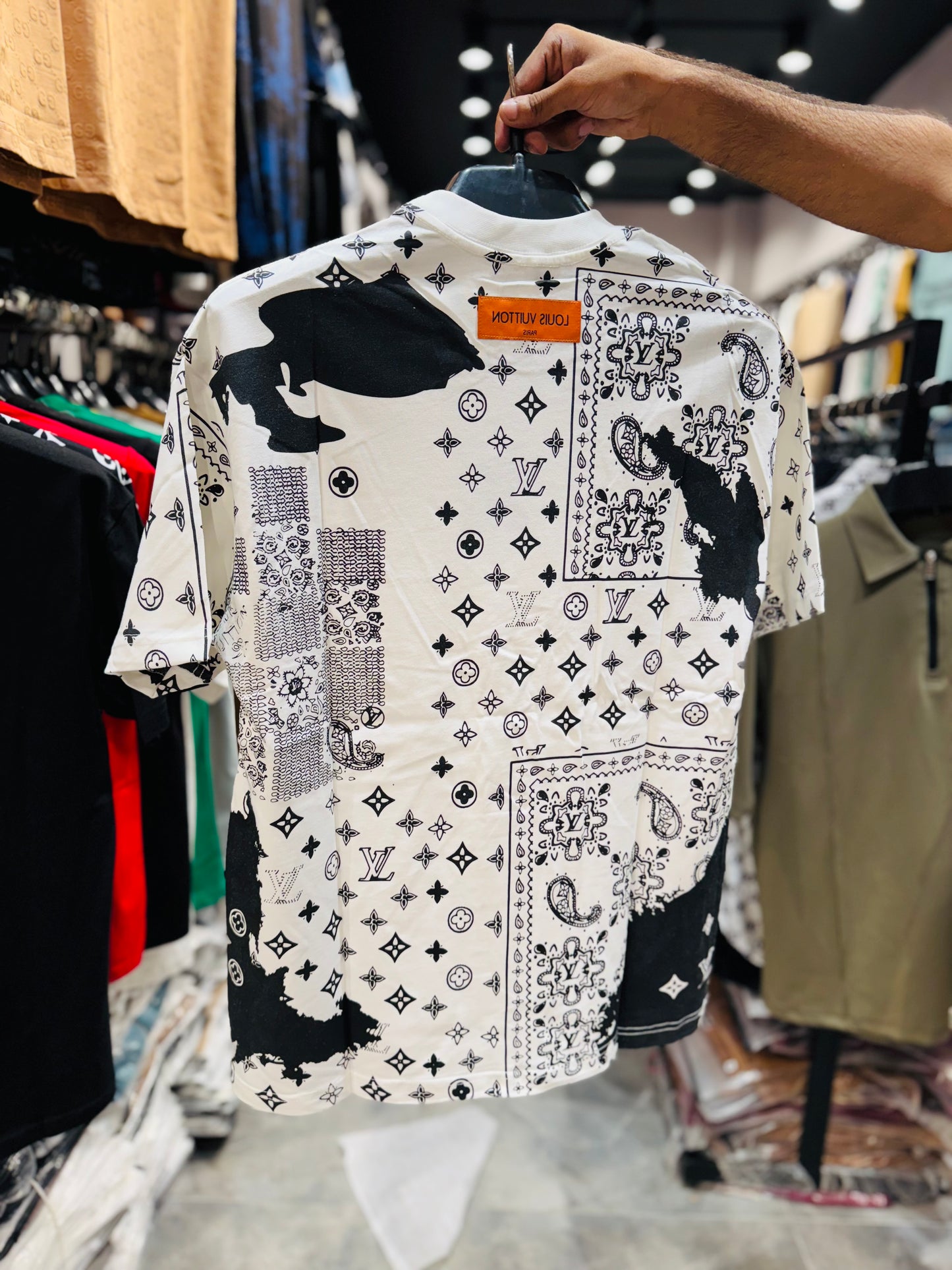 LV TURKEY TSHIRT