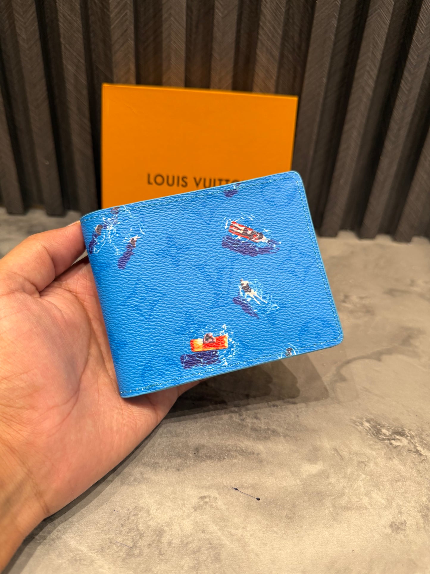 LV WALLET 1.1 GRADE