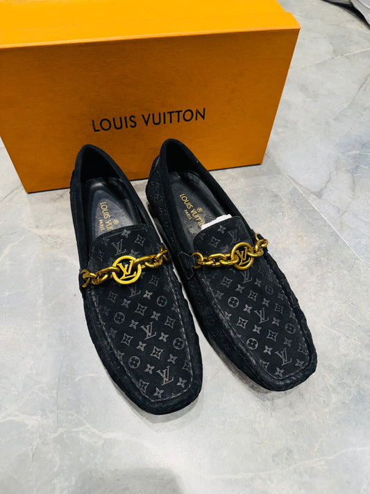 LV SHOES
