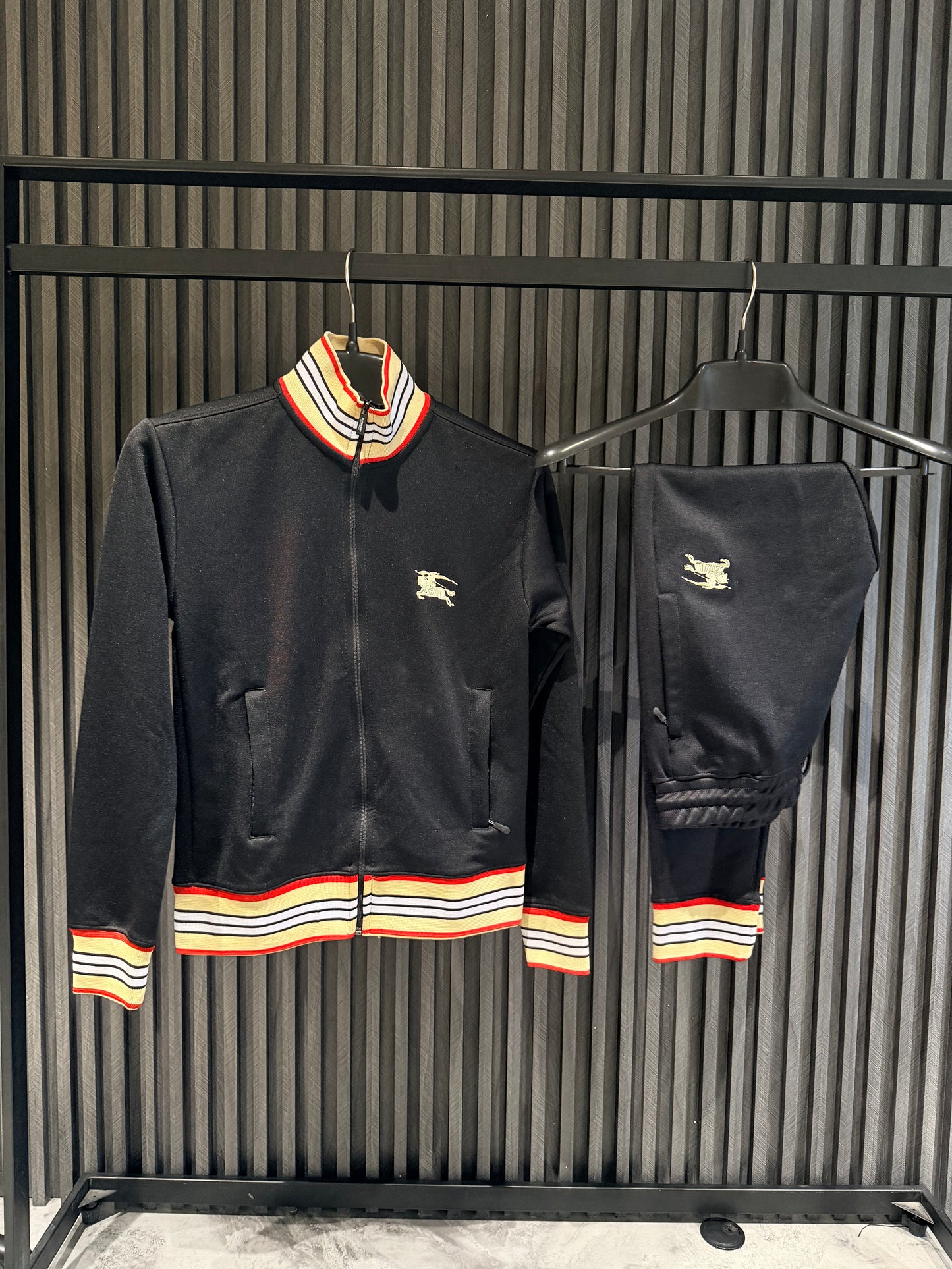 BURBERRY TRACKSUIT