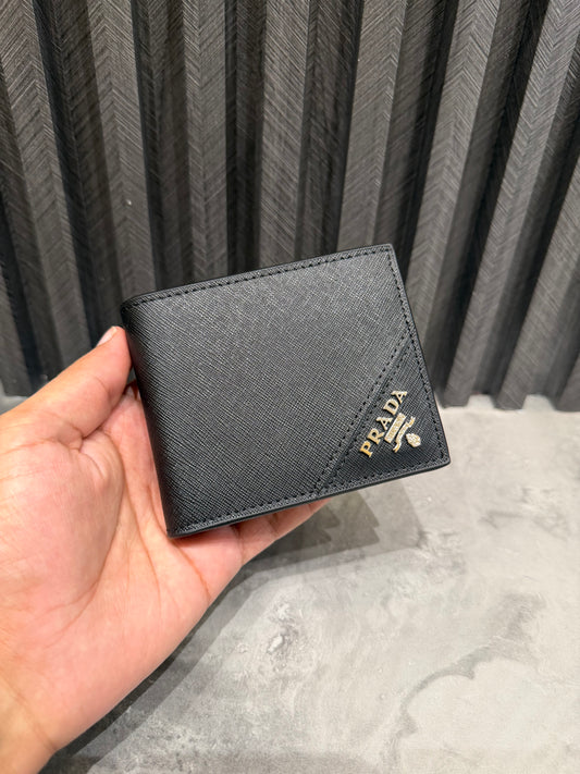 PRADA WALLET 1.1 GRADE